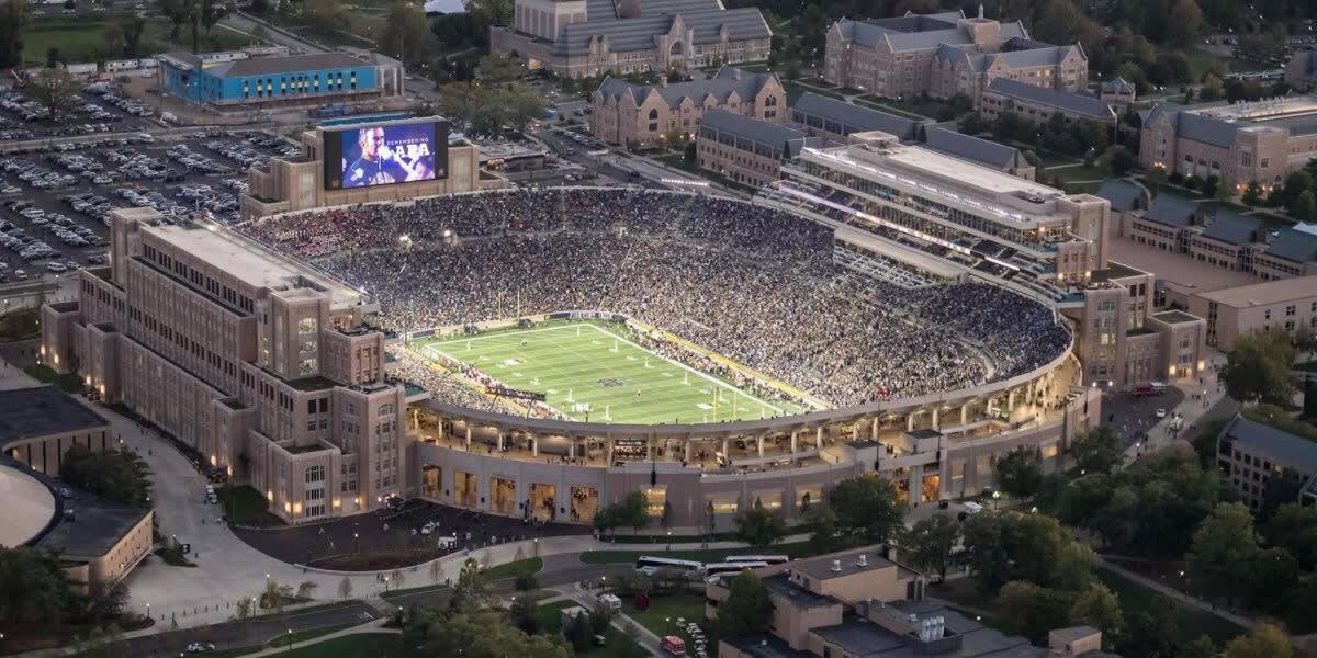 The Lucky Charm Home Of The Fighting Irish! Bbq Outdoor Games Coffee เซาท์เบนด์ ภายนอก รูปภาพ